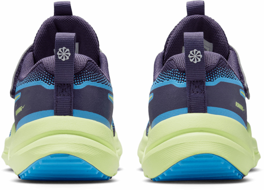 Nike Cosmic Runner PS - Veľkosť: 29,5 · záber 4