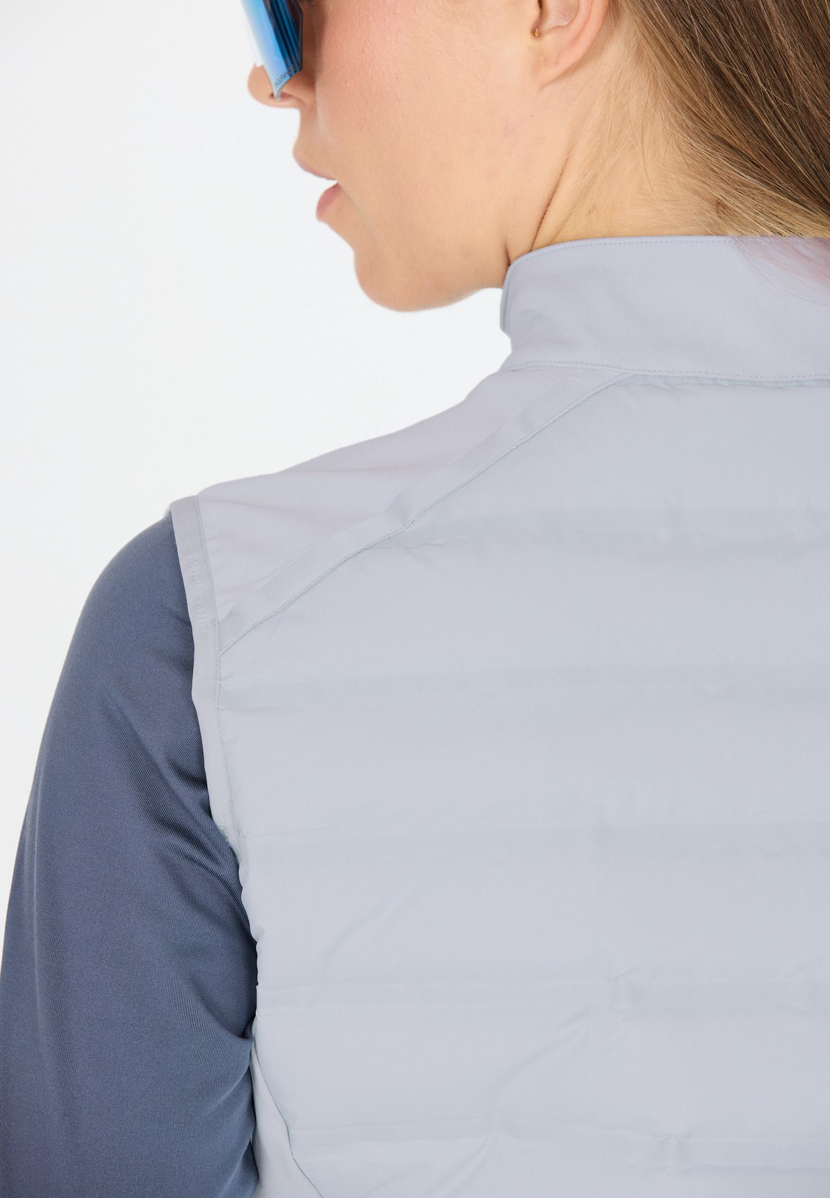 Endurance Reitta Hot Fused Hybrid Vest W - Veľkosť: 48 · záber 4