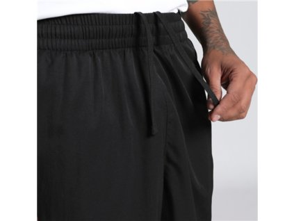 PUM 682604 pum 682604 01 front view