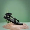 Web version SS24 HERO SHOTS MENS VENDEAVOUR SANDAL RMF811 800