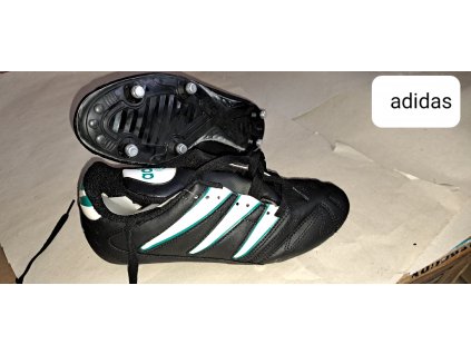 Adidas kopačky s vyměnitelnými kolíky  Questra cup