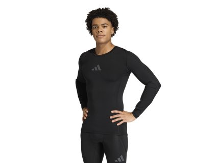 KA1677 2 APPAREL On Model Standard View white