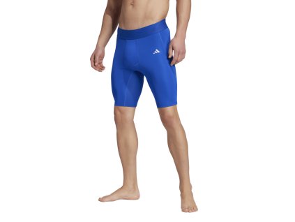 JN7400 4 APPAREL On Model Standard View white