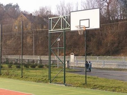 Konstrukce pro basketbal příhradová, otočná, vys.do 2,5m ( ZN )