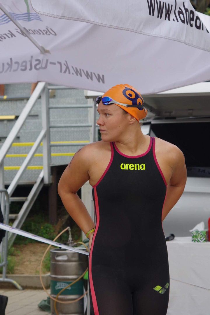 Julie Pleskotová – dálkové plavání