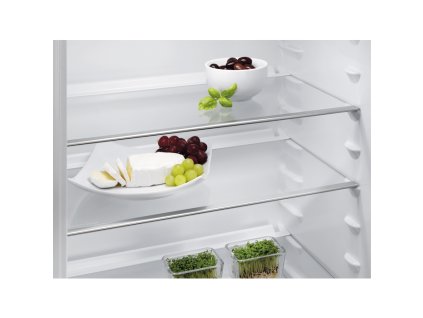 Electrolux, Vestavná chladnička ERN1300AOW