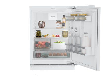 URc 3700