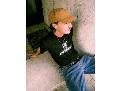 Triko Spotstore "Statue" black