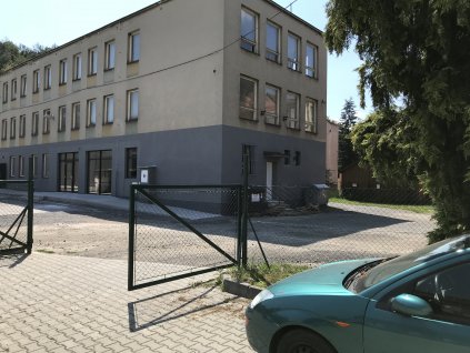 Komerční objekt Sušice, Nádražní 820