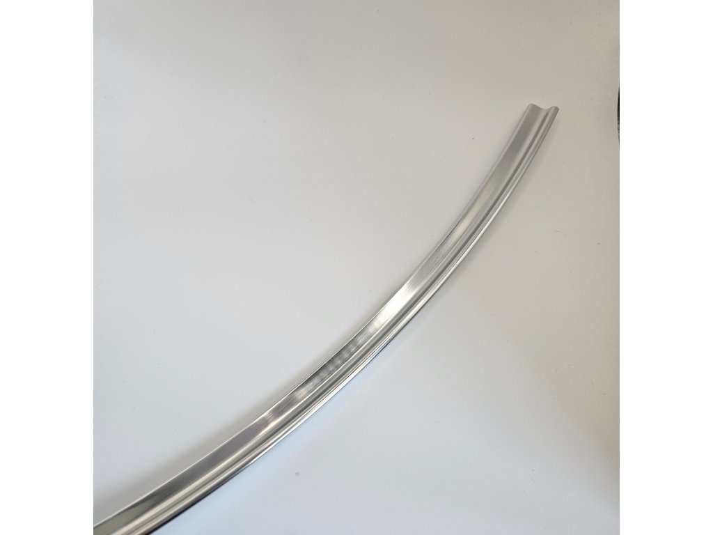 Prahová lišta Legro - čtvrtkruh (790mm)