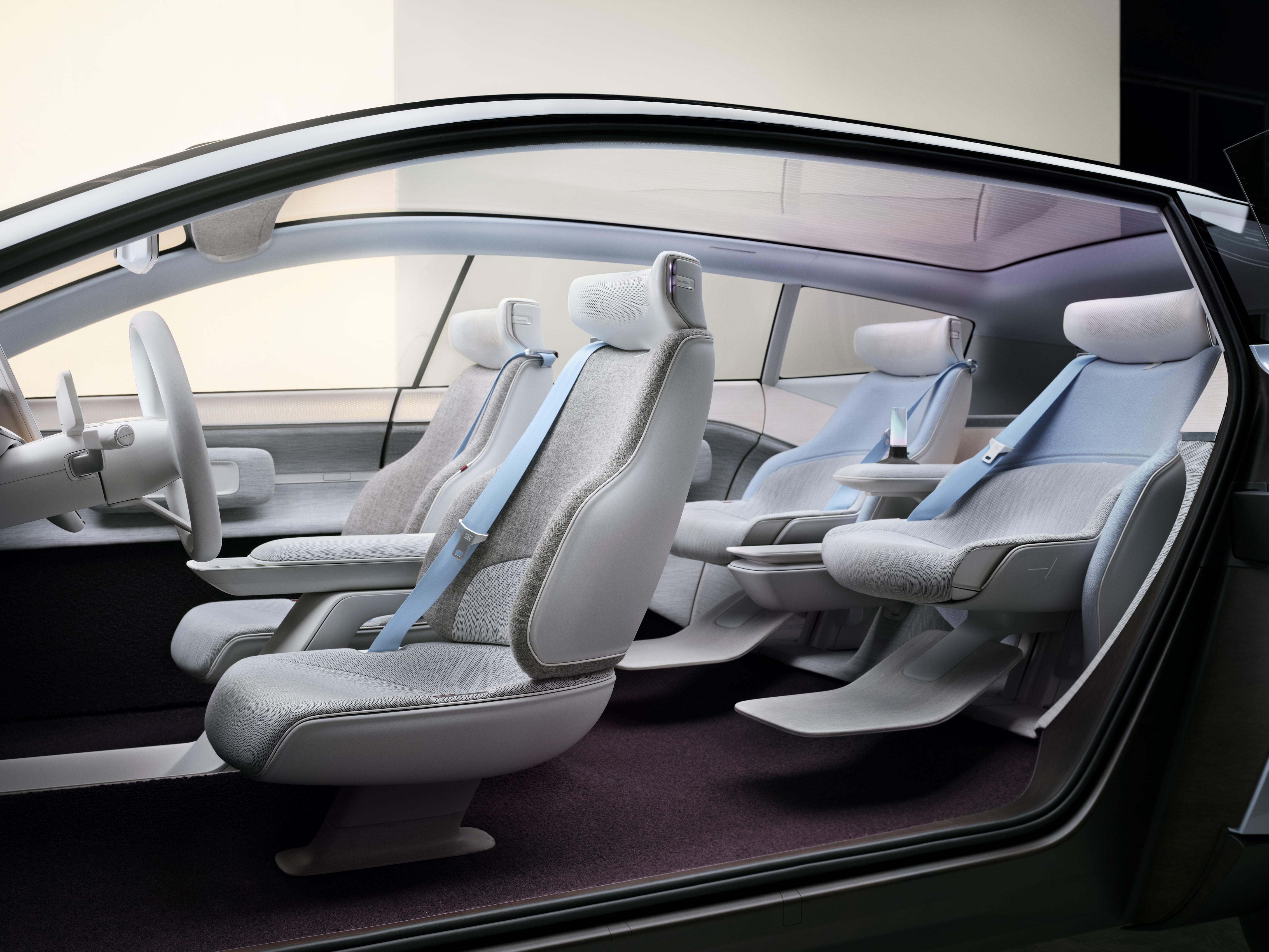 Concept Recharge vizualizuje cestu automobilky Volvo Cars k udržitelné mobilitě