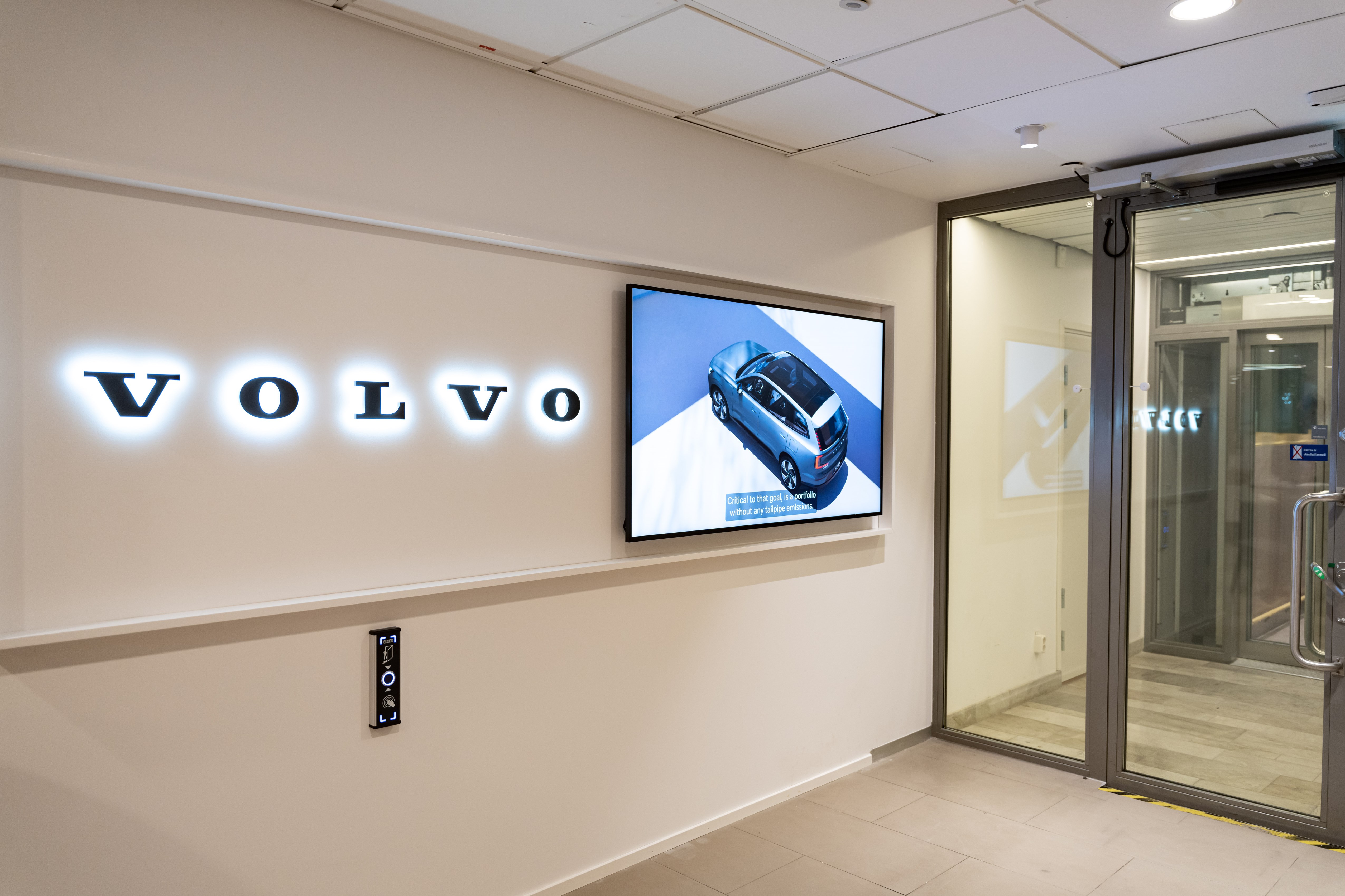 V centru Stockholmu otevírá své brány nové technologické centrum společnosti Volvo Cars