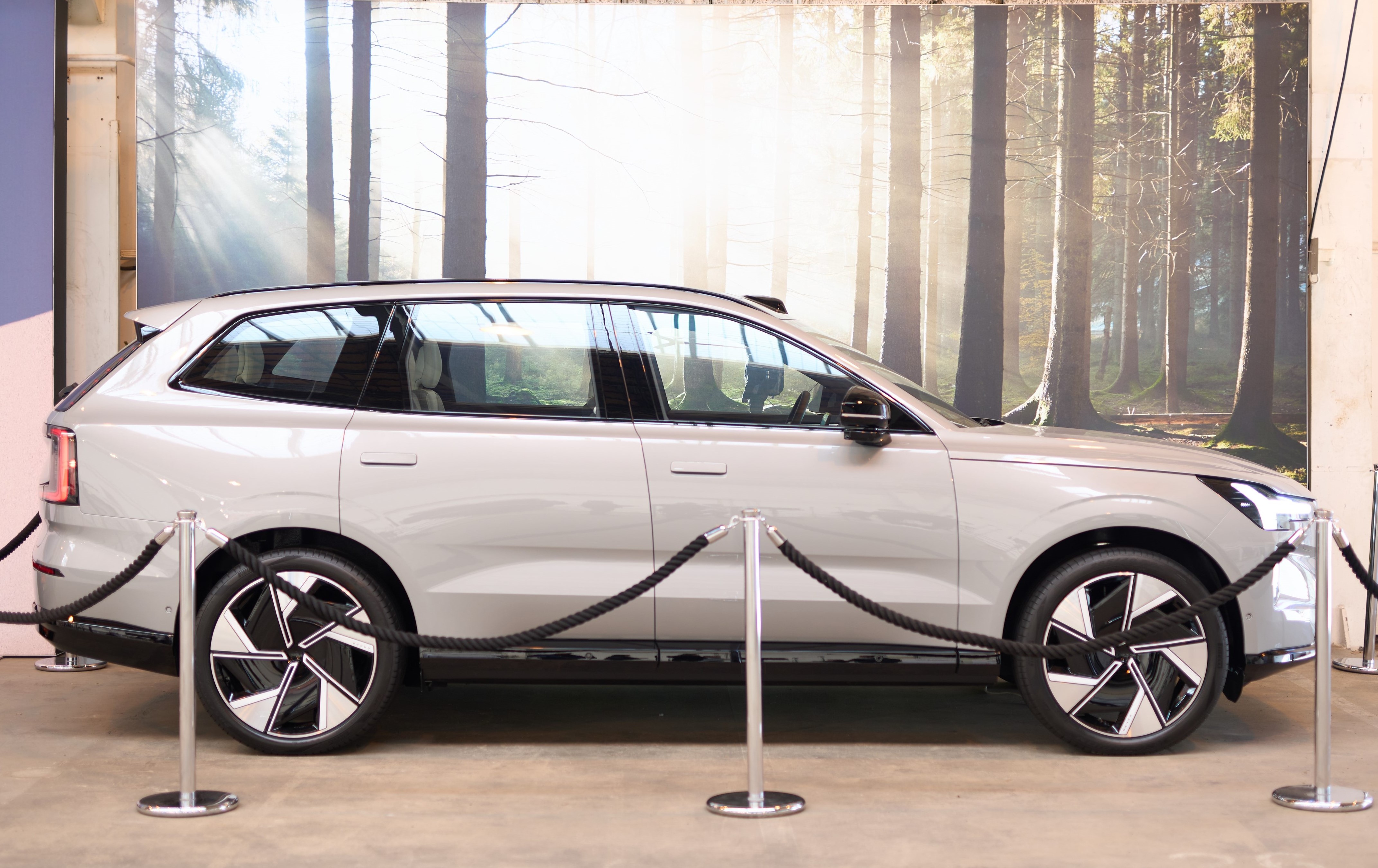 Automobilka Volvo Cars uzavřela partnerství s technologickým investorem provozujícím platformu pro inovace Plug and Play