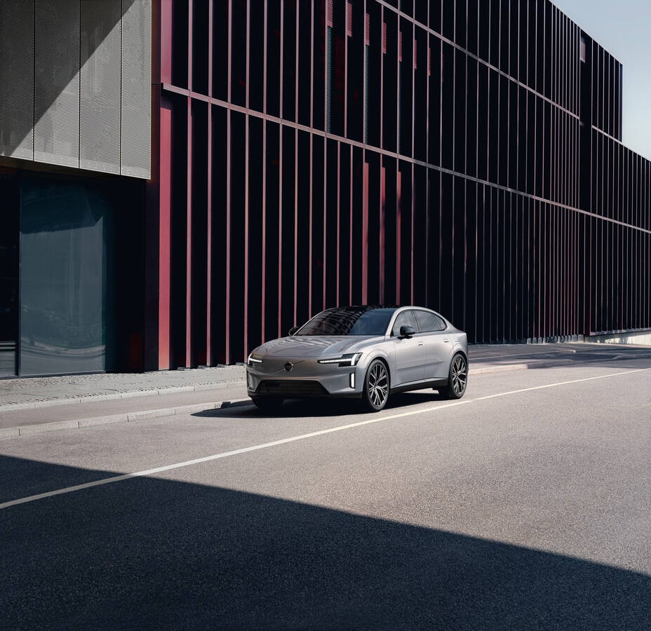Vůz, který zakládá svou vlastní třídu: zcela nové plně elektrické Volvo ES90 je zde