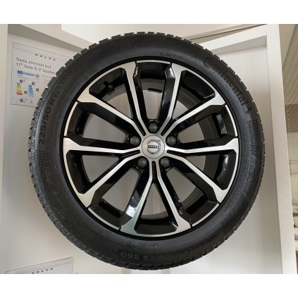 Sada zimních pneu Continental 225/50 R17 a disků z lehkých slitin 17"