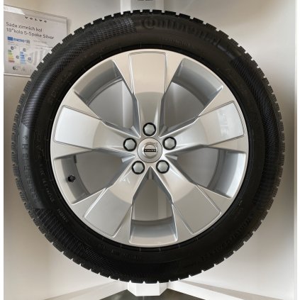 23568 1 sada zimnich pneu continental 235 55 r18 a disku z lehkych slitin posledni sada