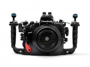 Nauticam NA-D810 housing for Nikon D810 camera