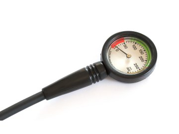 JTL 8164 manometr s hadicí 300 bar