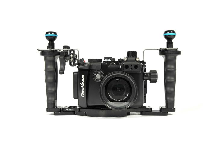 Nauticam NA-LX10 Pro Package (Inc. flexitray, right handle, two mounting balls, M14 vacuum valve, shutter extension) 17714P