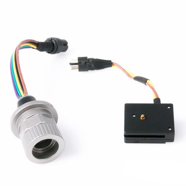 Nauticam M14 Nikonos 5-pin bulkhead with universal hotshoe connection (x and ground connection only)