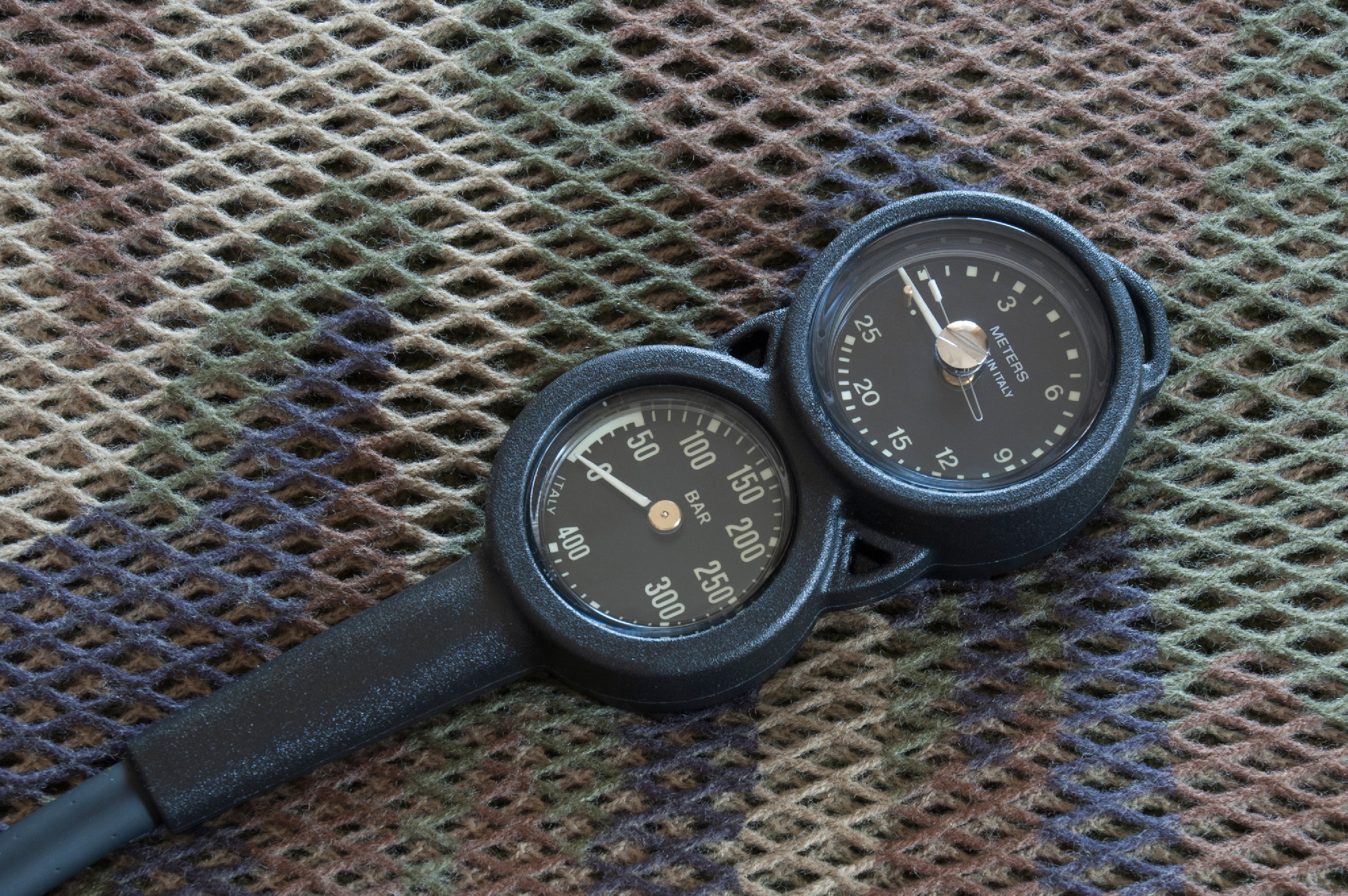 Military Konzole Manometr 50 mm JTLine s hloubkoměrem