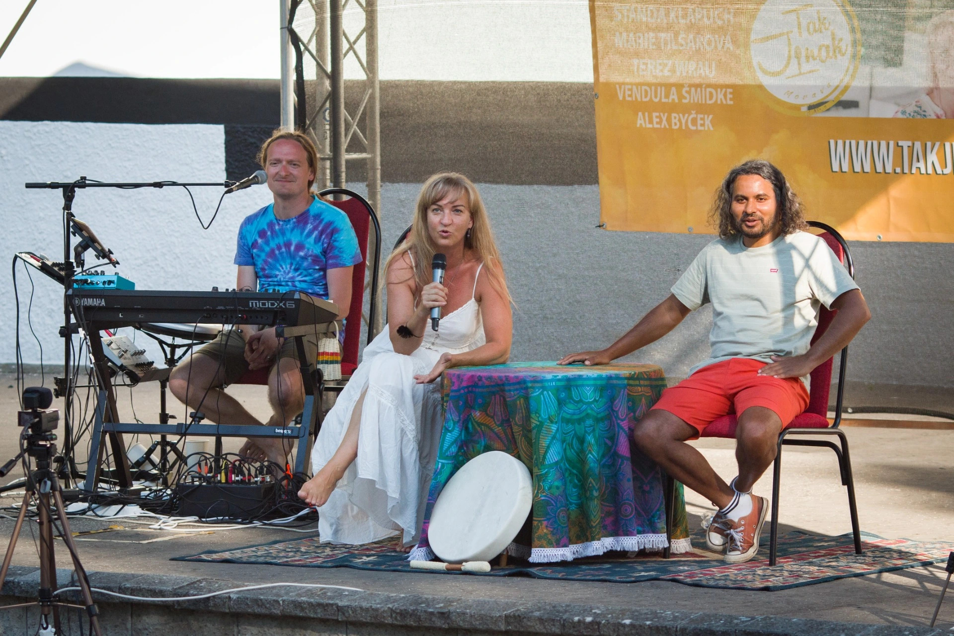 Hudební doprovod Marek Jelínek a Sandra Pogodová