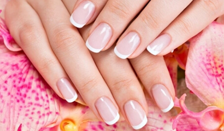 Francúzska manikúra gél lakom