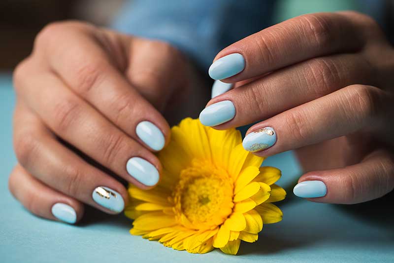 3 tipy na svieži jarnú manikúru alebo pastelové odtiene v akcii