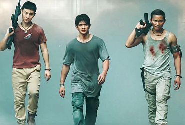 RECENZIA: Triple Threat