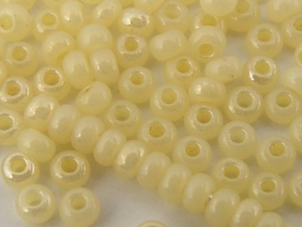 Seed Beads Preciosa No.47185 - Yellow Cream - 10/0 12g