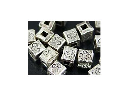 Korálek A198 Kostka s motivem  Stříbro-Ag 925/1000 3,5x3mm