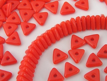 Tri-Bead Red Chalk 1x4mm