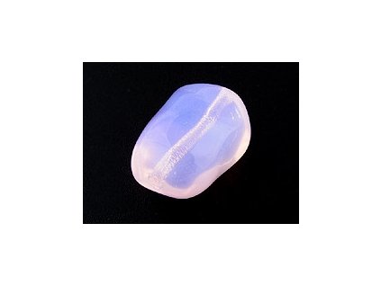 POTATO OPAL ROSE 21x17mm