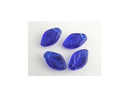 FLAT LEAVES SAPPHIRE 8x12mm