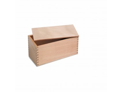 Dřevěná krabička na zapichovací vlaječky