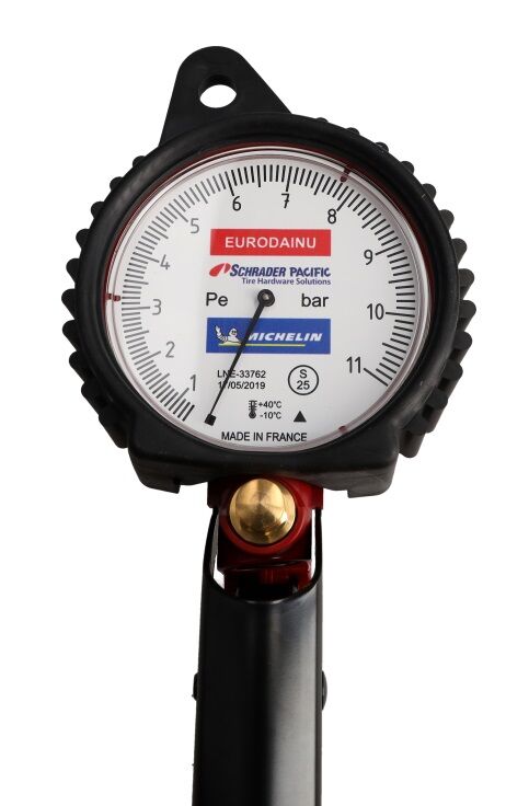 Pneuhustič Michelin EURODAINU 0,7–11 bar s manometrom