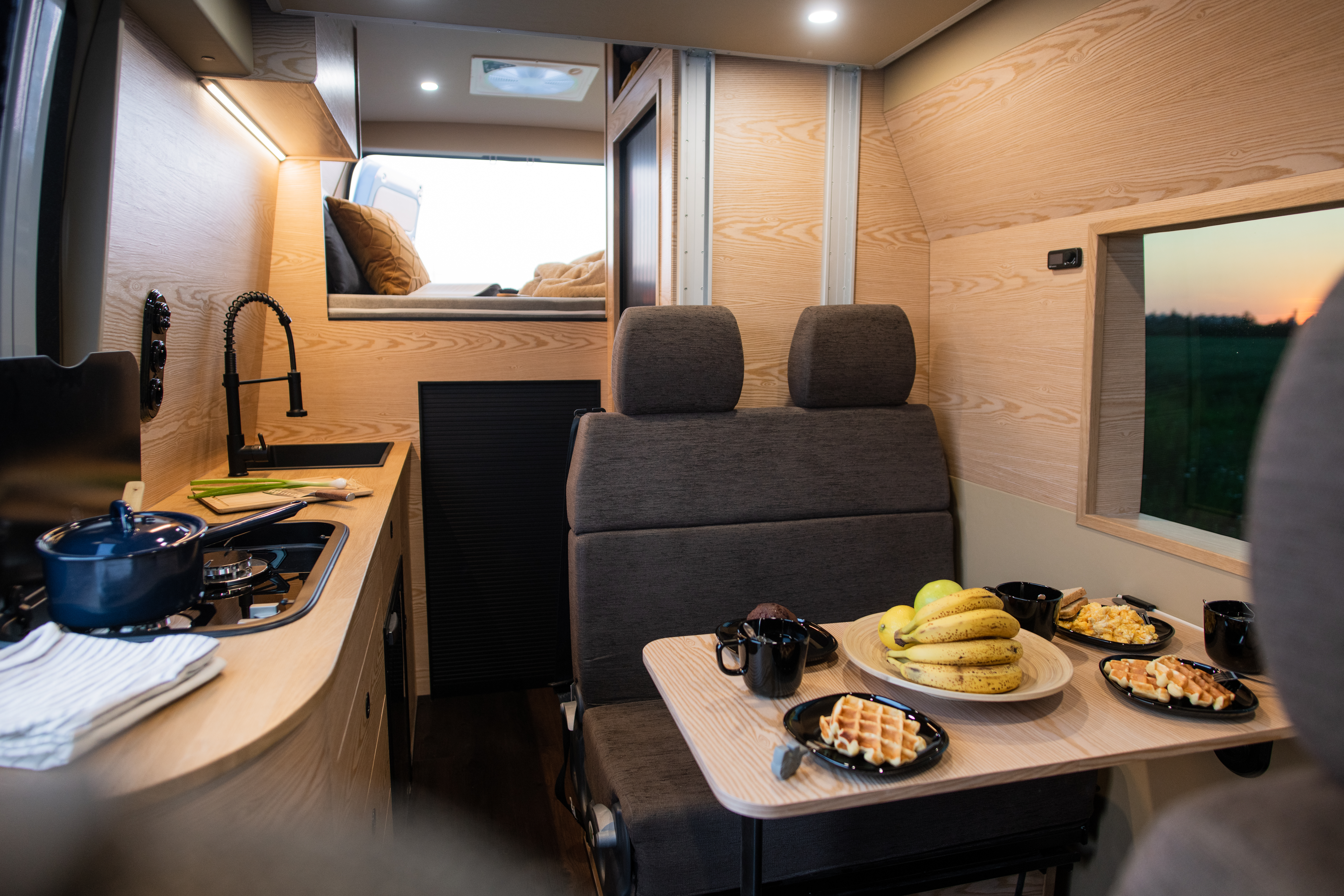 Vestavba - Ducato pro 6 lidí