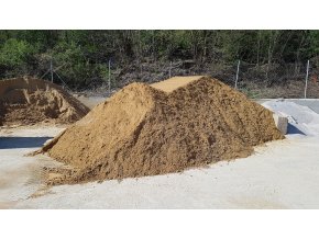 Písek betonový 0/4 tříděný žlutý