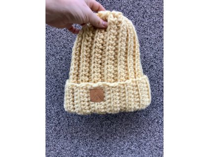 Čepice Snow – vanilková ze 100% vlny