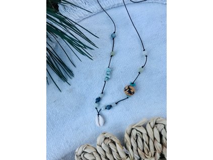 Dotek hor - originální šperk s korálkem Domi wild art