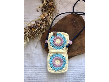 Kapsička na telefon barevná