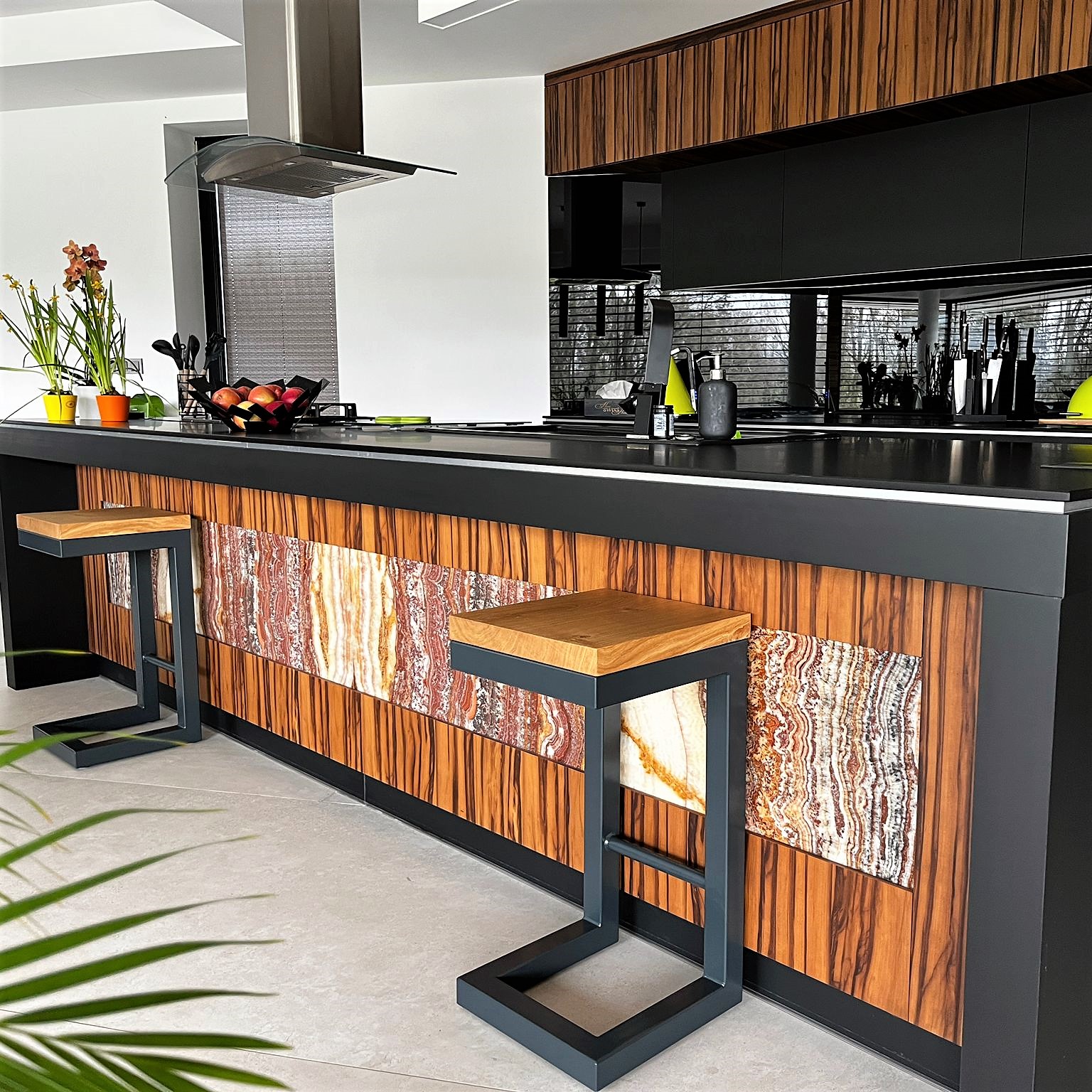 Design-Trend: Stahl-Holz-Möbel