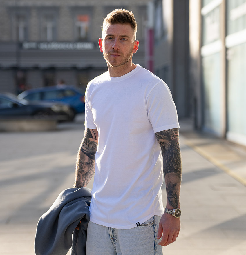 Výhody prodlouženého oblečení: Pohodlí, styl a funkčnost