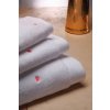 Soft Cotton Dárkové balení ručníků a osušek MICRO LOVE (Barva Bílá / červené srdíčka, Velikost S)
