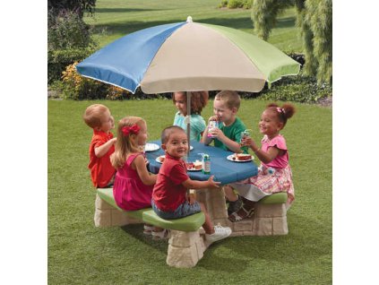 dětský stůl se slunečníkem, dětský zahradní nábytek