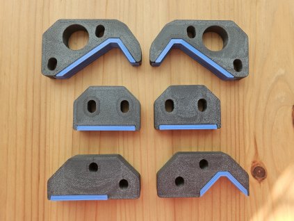 Sada stěračů pro podélný posuv suportu a koník soustruhu SV18R/RA/RD