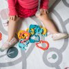 BabyOno plastové kroužky řetěz zvířátka Link 'N' Play (3)