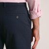 Brook taverner tmavomodre chinos nohavice (3)