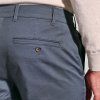 Brook Taverner ocelovo modre chinos nohavice (2)