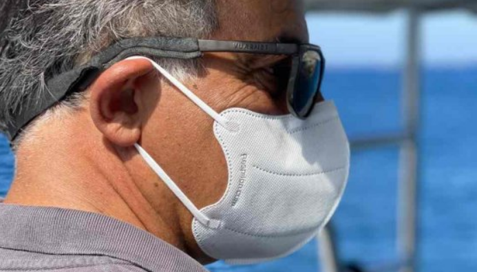 Nově zde koupíte respirátory a nanonákrčníky od Respilonu